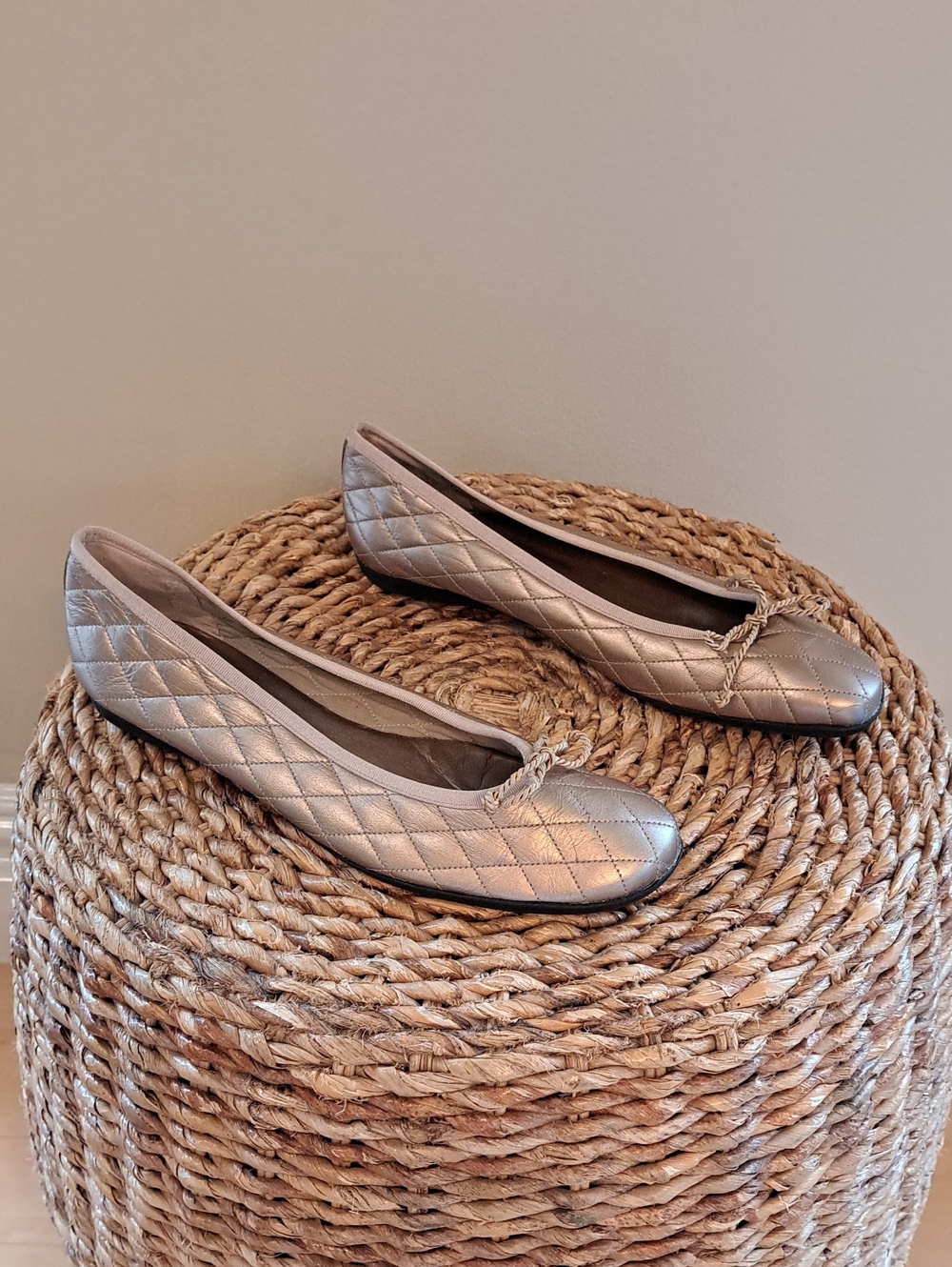 French Sole FS/NY Womens Metallic Champagne Quilted Leather Ballet Flats 8.5